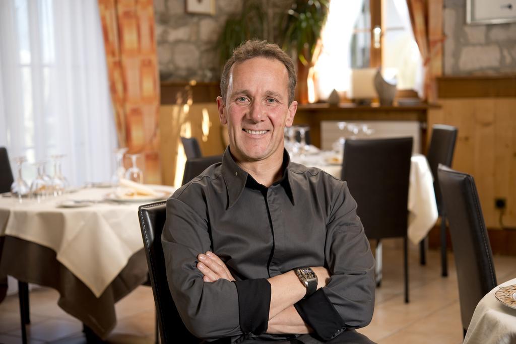 Auberge Communale Bogis Bossey Bagian luar foto